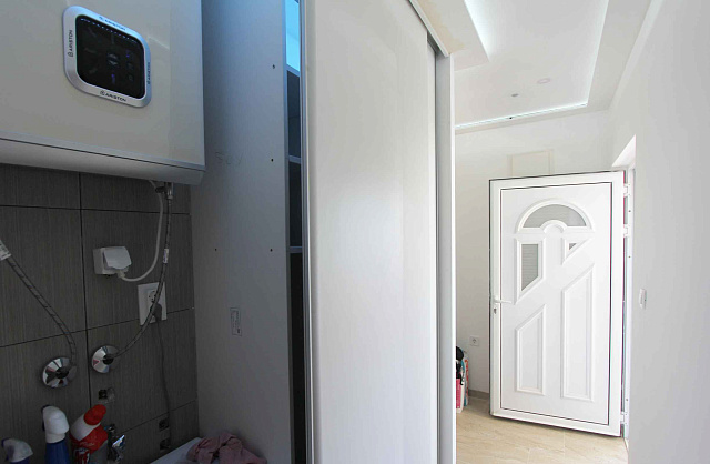 House with 5 separate apartments in Becici with sea view — photo 11